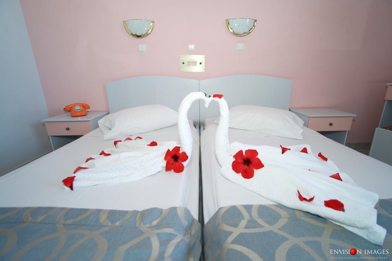 Frosini Hotel 兰皮 外观 照片